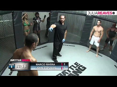 ❤️ Ultimate Fighter-ek zenbakizko neska bat izorratzen du ringean borroka baten ondoren ️❌ Izorratu bideoa gurean eu.sexafinkarasskaz.ru ❌❤