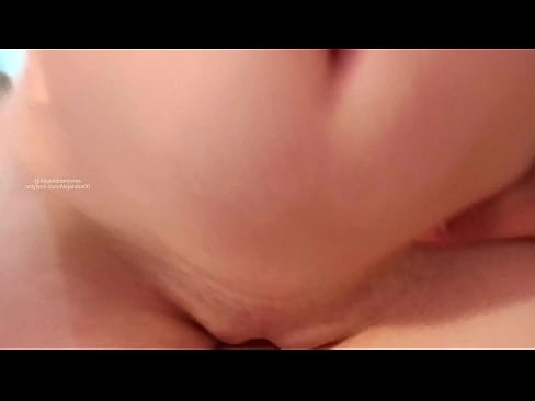 ❤️ Nire ahizparen gelan lo egiten eta horrela esnatu nintzen ️❌ Izorratu bideoa gurean eu.sexafinkarasskaz.ru ❌❤