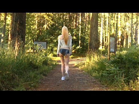 ❤️ Emakume ederra poliki mugitzen da, ez biluzik bideoa ️❌ Izorratu bideoa gurean eu.sexafinkarasskaz.ru ❌❤