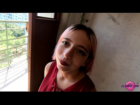 ❤️ Ikasle sentsuak arrotz bat zurrupatzen du kanpoaldean - Cum On His Face ️❌ Izorratu bideoa gurean eu.sexafinkarasskaz.ru ❌❤